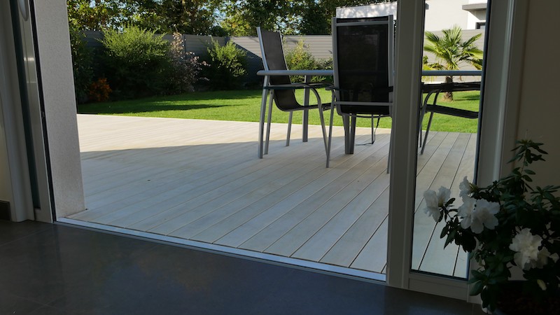 Pose de terrasse sur dalle à Orvault