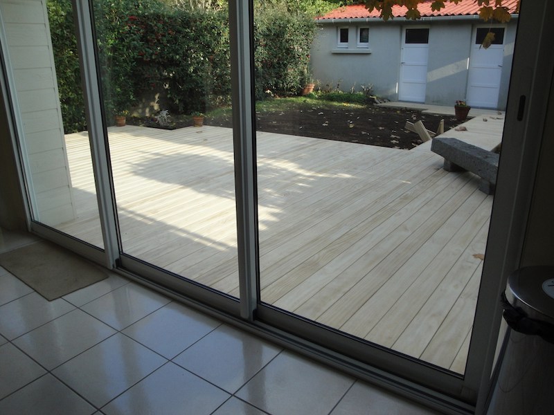 10 - St Herblain - terrasse accoya sur sol stable.JPG