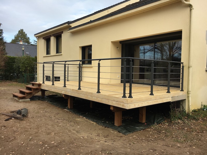 19 - Pornichet - terrasse accoya et grès cérame sur dalle béton.JPG