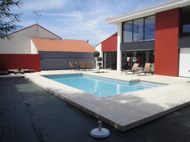 20 - La Chapelle sur Erdre - terrasse accoya sur poteaux.JPG