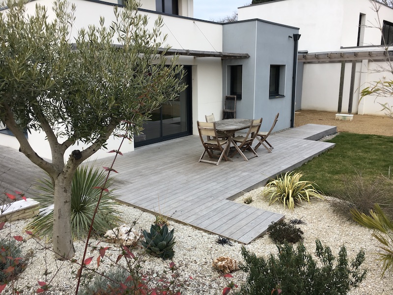 25 - Vertou - tour de spa en accoya.JPG