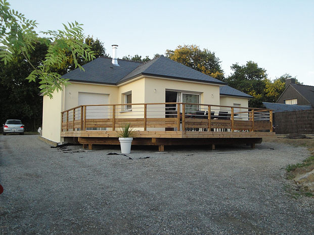 Terrasses sur poteaux à de La Roche-sur-Yon