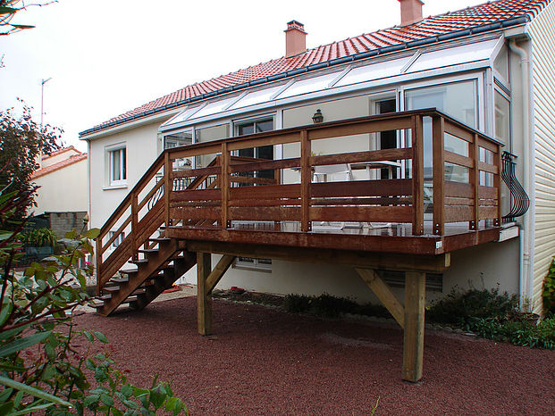Construction d’une terrasse sur pilotis à Nantes