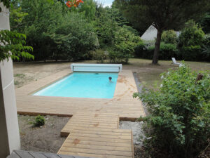 Terrasses tour de piscine proche de Nantes