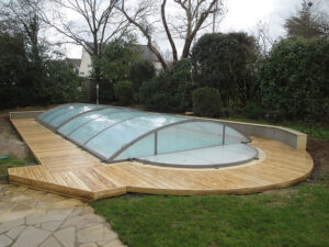 Installation de terrasses tour de piscine